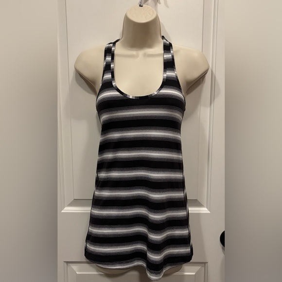 lululemon athletica Tops - (92)Lululemon Black and White Cool Racerback Tank